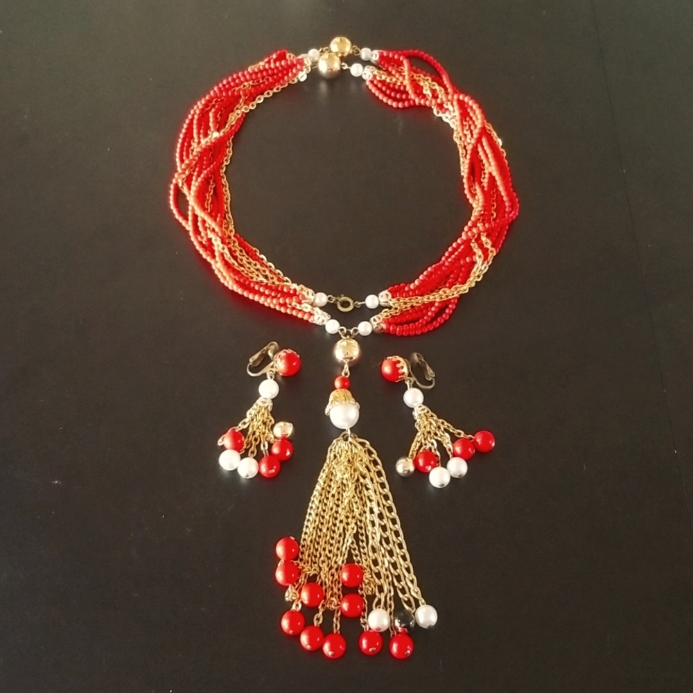 Costume Red Bead and Gold Tone Chain Necklace and Earrings
